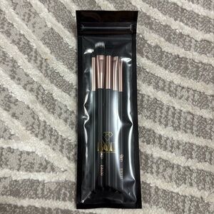 BYOD brush set